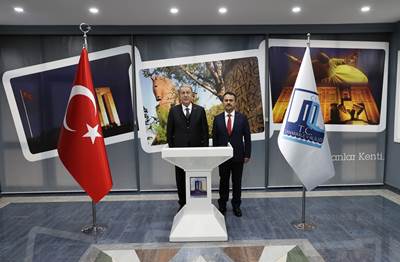 Millî Savunma Bakanı Hulusi Akar, Çanakkale Valiliğini Ziyaret Etti.